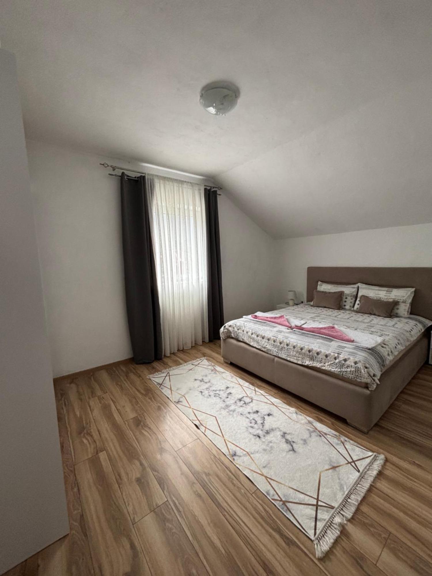 Apartment La Casa Plužine Exteriér fotografie